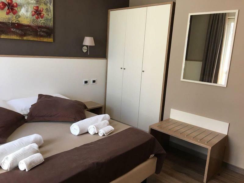 60Quattro bedrooms Lamezia Terme Esterno foto